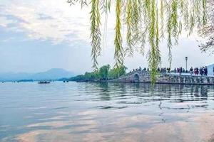 0元，每周二晚！【杭州同城•天黑跟我走•西湖绕绕】夜走西湖，️处处回头尽堪恋