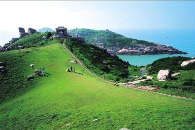 9月:东方夏威夷之南麂列岛 碧海仙山 海浴之行欣赏海上草原风光!品最实惠的海鲜。