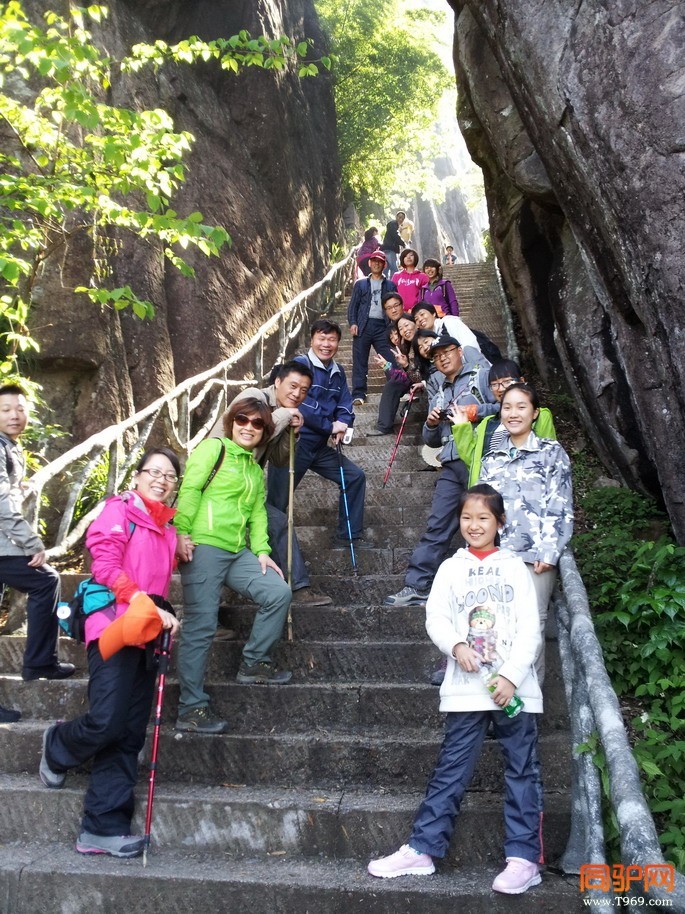 每个人的笑容都是那么灿烂！