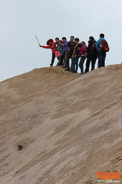 走在“沙漠”上.jpg