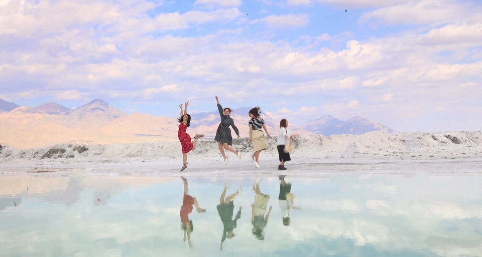 BcIAWFs9zGt_tR5iFuMiFaNyOXcW0hOwtvVNBnw6nFwIjVWvgCkNKuBwMfjDKTAB