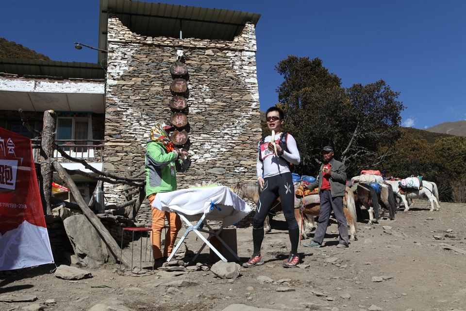 打尖包队员补给1