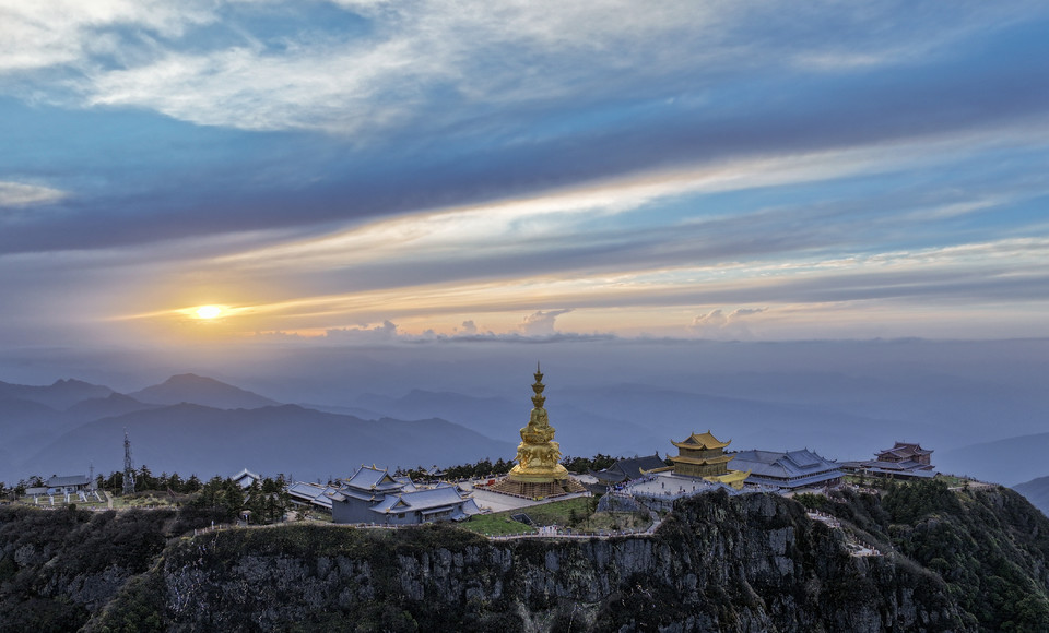 dji_fly_20250419_192316_0155_1745064927534_photo