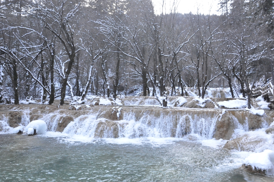 FrYUU0GMRxA6Usy_tUn0TqwgZ80w