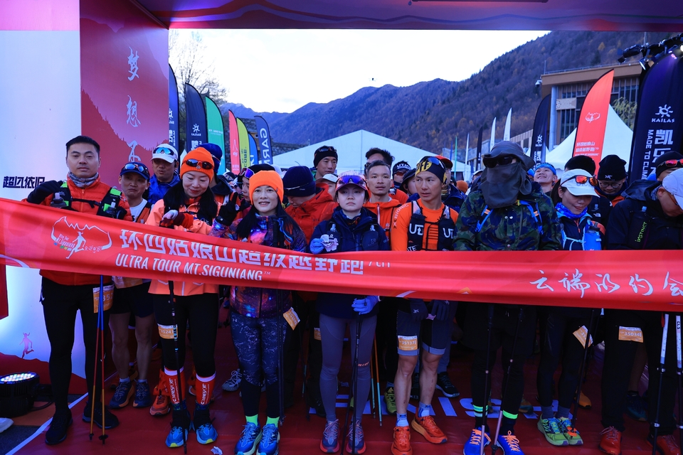 FjnNvpzGUbWvQRk571_RdP2QlLz7