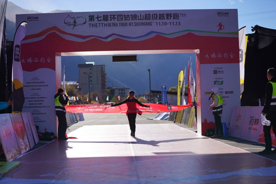 FmUWObiezGPOOPUbN2mr-euwlYOH