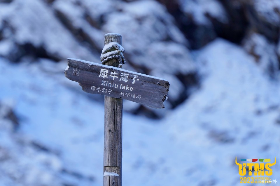 3D4BC2A8-61D9-4491-BEE5-2CE9AC46BA72