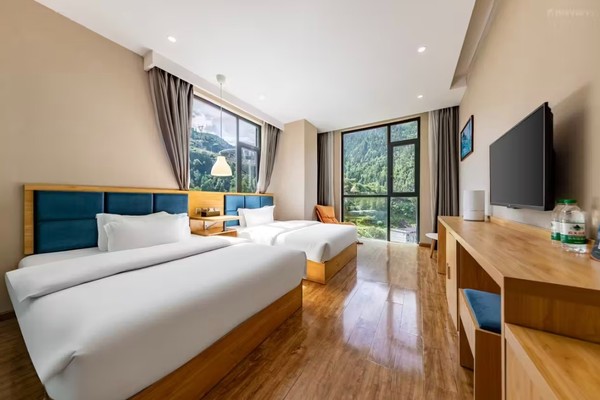 2026云间花径丨暮野轻居客栈