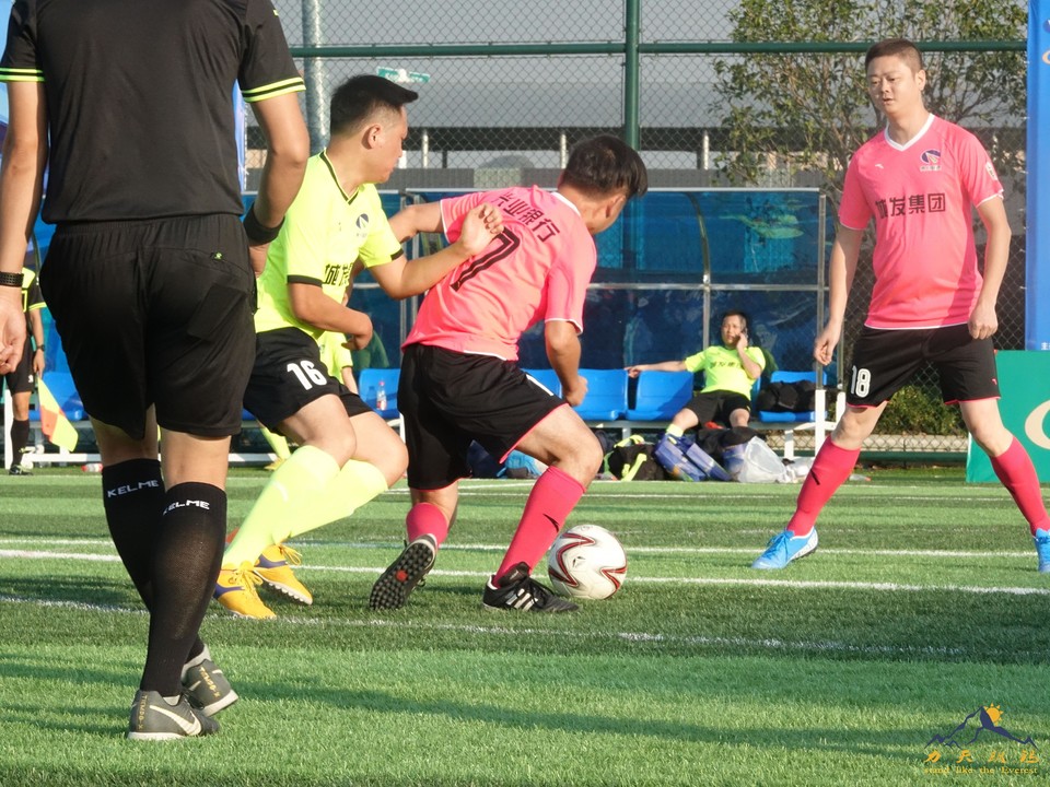 0b9360eca1b0f39ab6bd20867a524c3