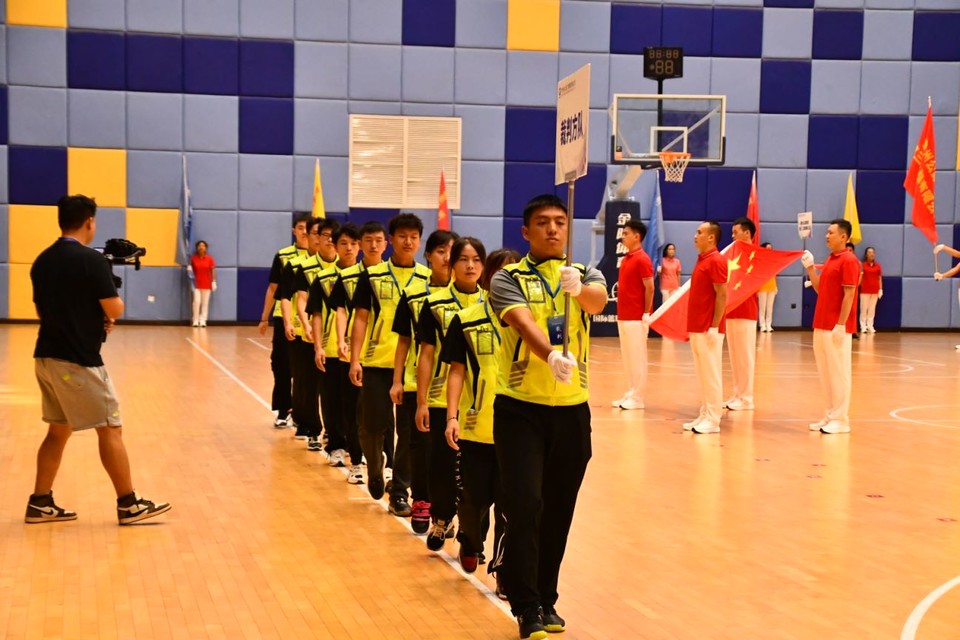 88c22a559r58cbf379408d5d2e16acab