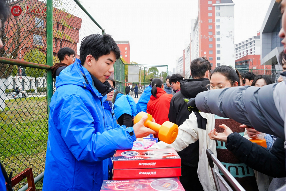 DSC05377-opq3498682318