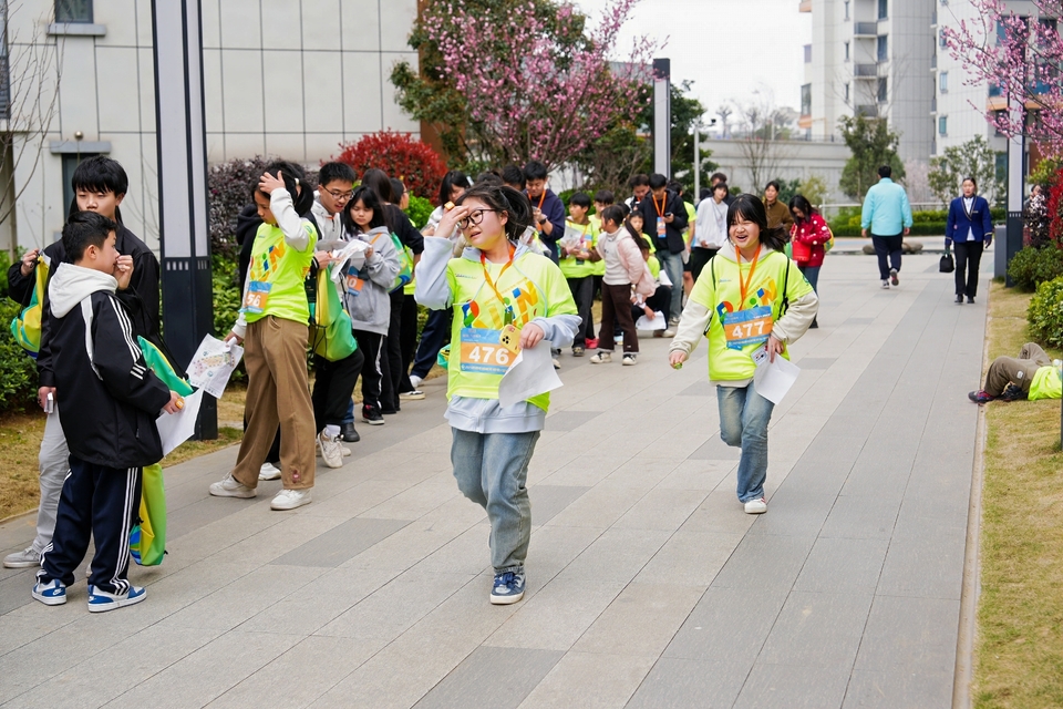 CEH01580-opq3534067299