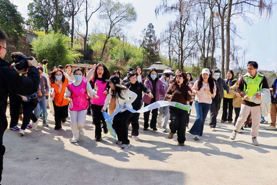 IMG_3011-opq4415245040