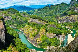 【3.7发团】380元：上饶灵山、弦高古城、衢州根宫佛国、潜口民宅，纯玩3日游