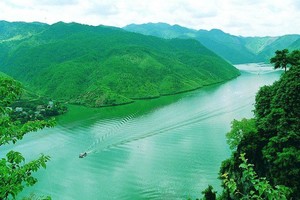 【4.4發(fā)團(tuán)】780元：南潯古鎮(zhèn)、瑤琳仙境、大奇山、桐君山，純玩三日游