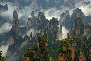 【王牌張家界】2699元：長沙·張家界·天門山·土司王府·大型民俗歌舞晚會·鳳凰古城，雙飛五日游