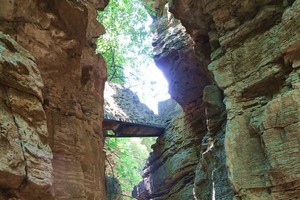 【4.4/5/6發(fā)團(tuán)】138元：熊耳山地震大裂谷，純玩一日游