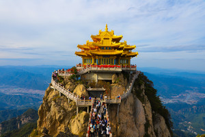 【10.1-5發(fā)團(tuán)】980元：老君山、少林寺、洛邑古城、龍門石窟、峰林峽，純玩4日游