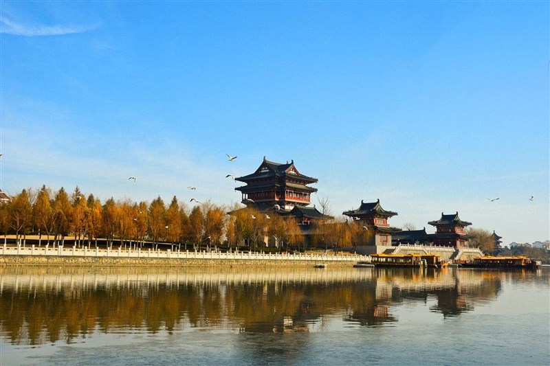 【悠悠扬泰】240元:泰州望海楼,桃园,老街,凤城河,扬州东关街,2日游