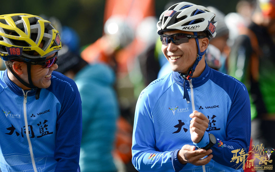 R80_5975_眸目压缩