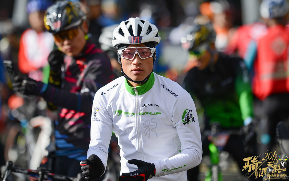 R80_5981_眸目压缩