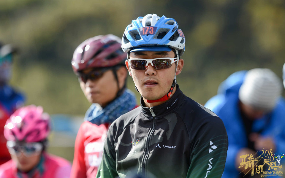 R80_6010_眸目压缩