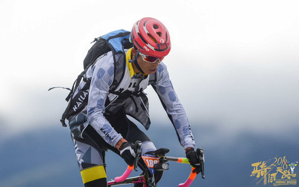 R80_6050_眸目压缩