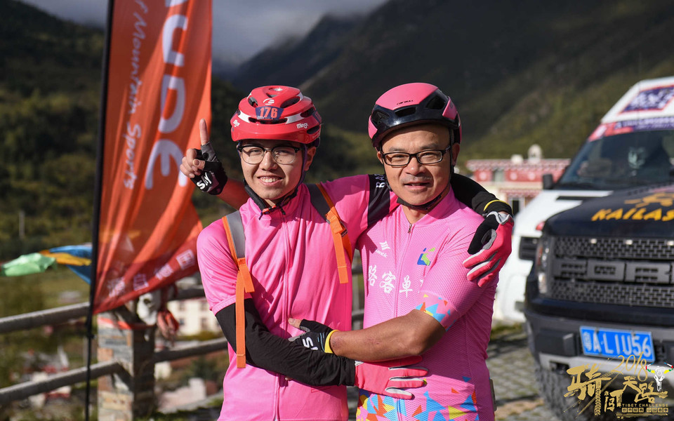 R81_1296_眸目压缩