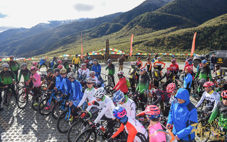 R81_1330_眸目压缩