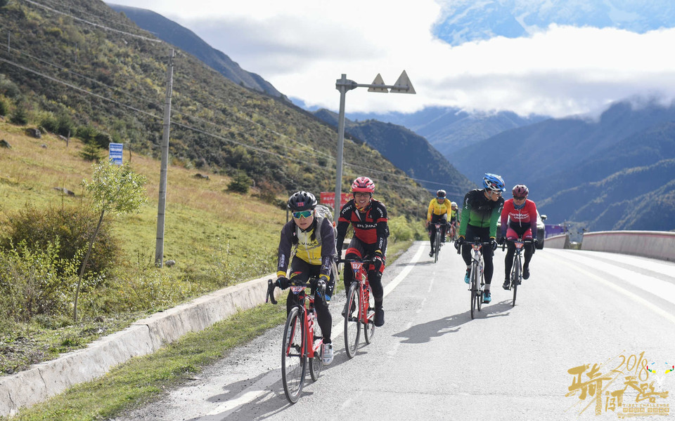 R81_1378_眸目压缩