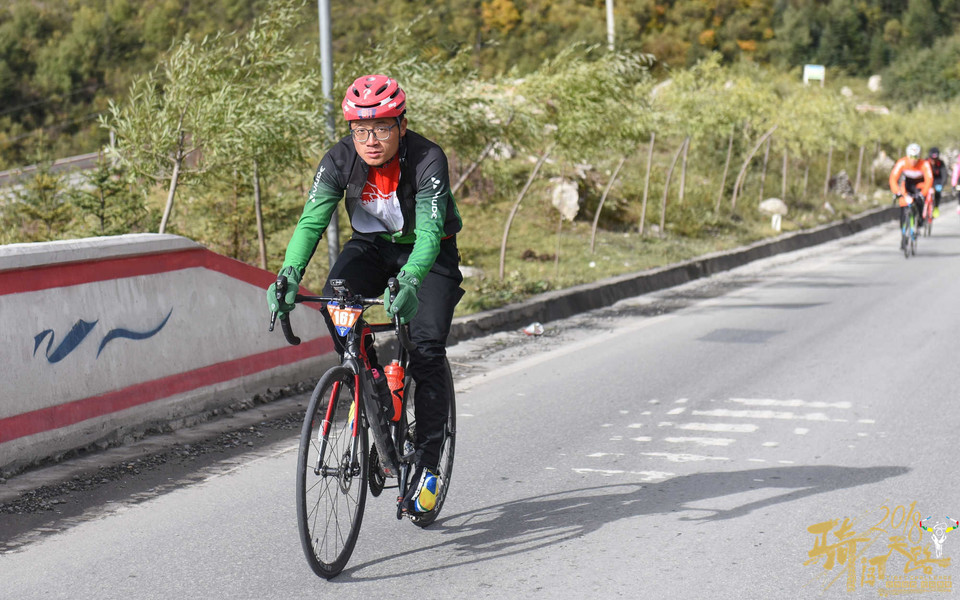 R81_1402_眸目压缩