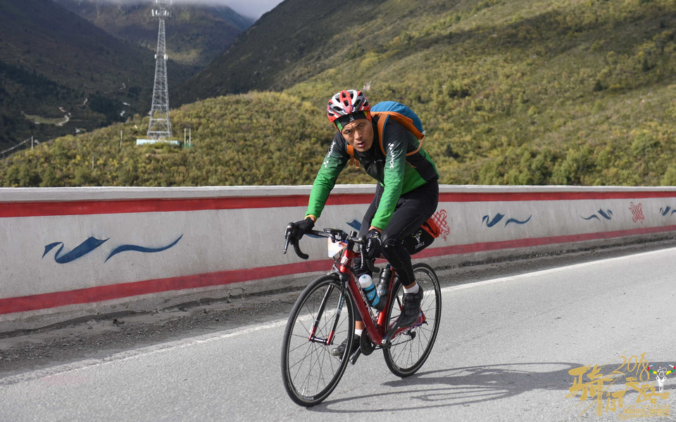 R81_1423_眸目压缩