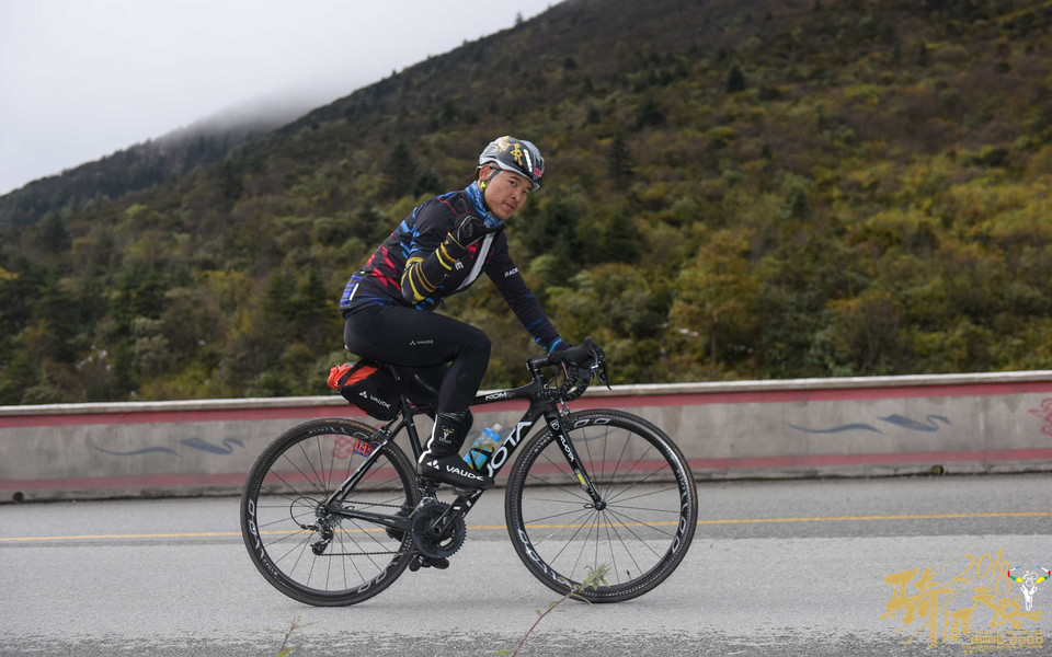 R81_1483_眸目压缩