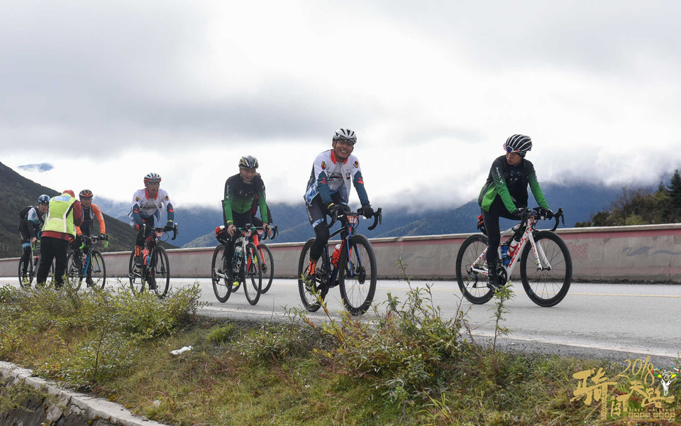 R81_1490_眸目压缩