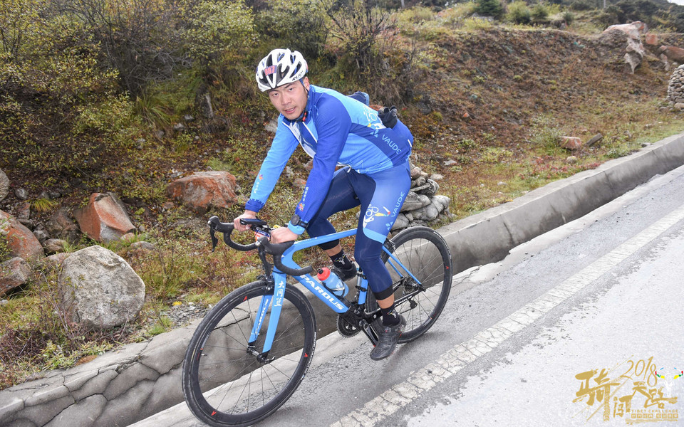 R81_1545_眸目压缩