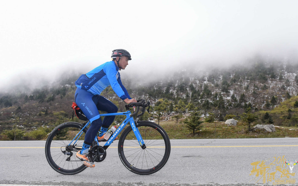 R81_1564_眸目压缩