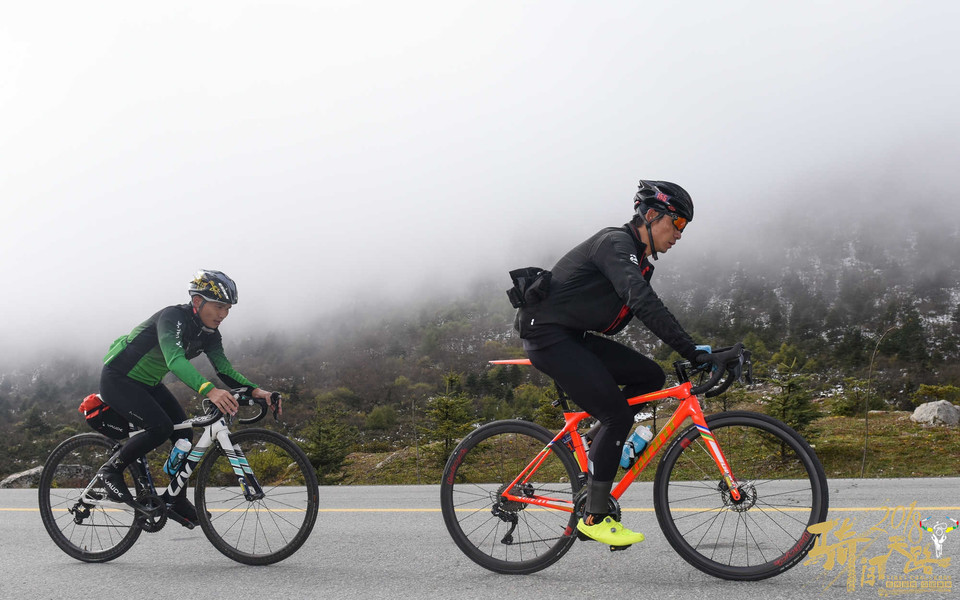 R81_1586_眸目压缩