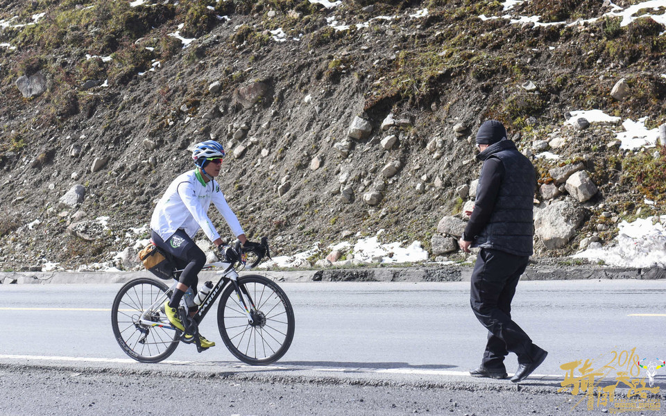 R81_1611_眸目压缩