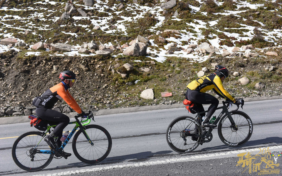 R81_1638_眸目压缩