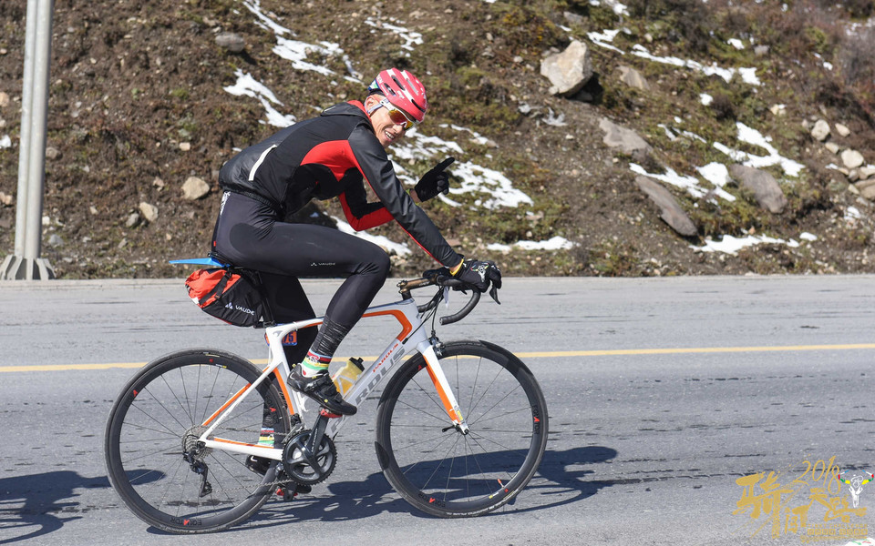 R81_1653_眸目压缩