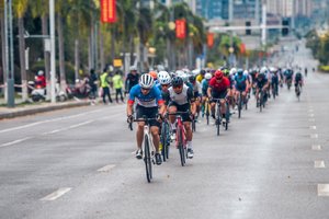 第三届贵州·黔南“阳光罗甸”环玉湖自行车赛暨2023骑闯天路贵州·黔南（罗甸）红水河站