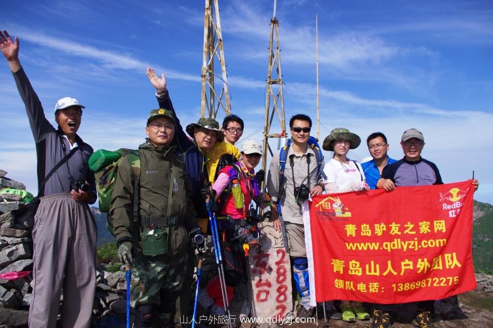 我们一起在河北小五台东台顶