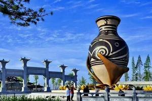 【特惠88元】7/22日【养生福地、度假天堂】乳山福如东海（4A）+轰趴泳池（娱乐项目免费玩）+赶海园挖蛤蜊拾贝一日游