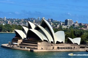 【出境游•澳大利亚•新西兰•12日】6月14~25日悉尼歌剧院•情人港•库兰加塔酒庄•塘鹅湾•杰维斯湾•澳大利亚博物馆