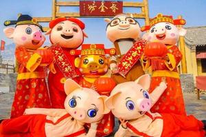 【看冰瀑、赏美景、逛庙会走起来！】正月初五招远罗山冰雪节+淘金小镇新春庙会+淘金博物馆一日游