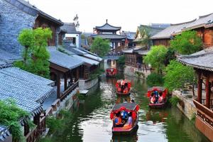 【寻梦台儿庄•纯玩】 7.29~30 “北方小丽江”-台儿庄古城 •大战纪念馆•微山湖红荷湿地•纯玩两日游（古城内住宿）