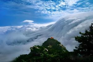 【VIP头等舱21人•4日•庐山之恋】5/15~18日三山之庐山•美墅•如琴湖•牯岭街•含鄱口•三叠泉•安庆古城