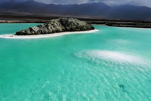 【八人团•9日•青甘大环线】 8月3~11日青海湖•翡翠湖•敦煌莫高窟•鸣沙山•嘉峪关•张掖丹霞