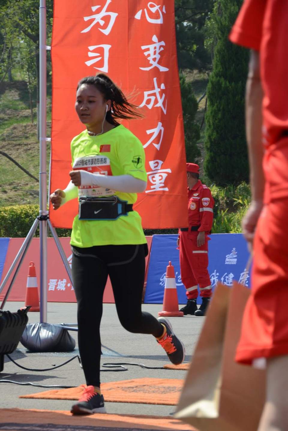 A7-L0PQgKG_jM4M4xCZ95vzOVIp5ZVI4PqLYH73Vwcb_LKYAFlAq0rPV-p4lbj9E