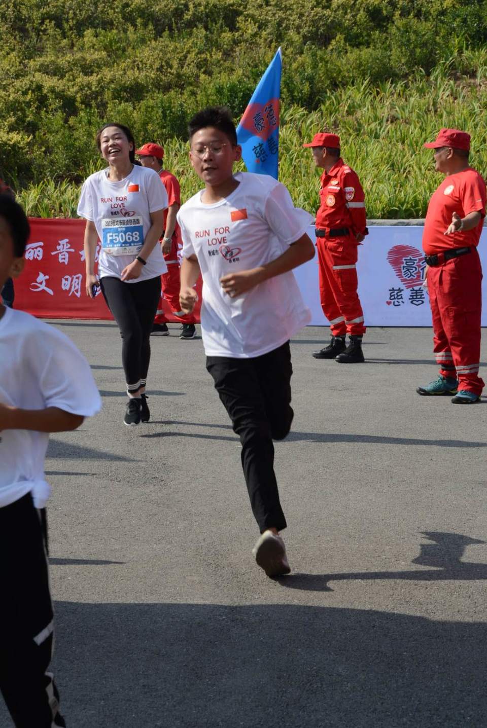 7qu3l700m-yxrI-0LSolGNP1_pJtBM77_SiZm5X-aNB8KdzOc0SmkZCL0aFGDSKX